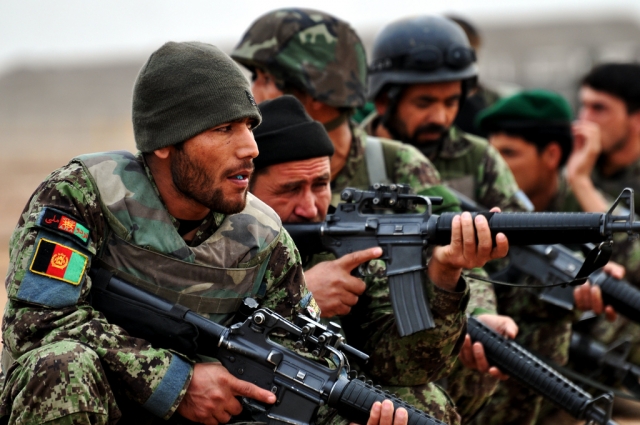 Солдаты армии Афганистана