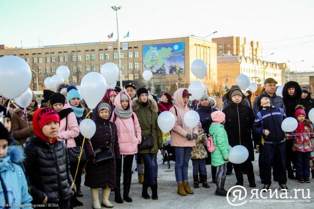 Зимняя вишня фото погибших