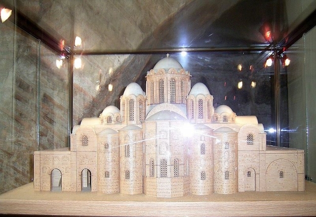 Макет-реконструкция первоначального облика собора Святой Софии в Киеве 