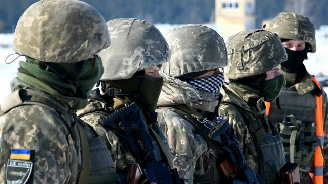Украинские военные 