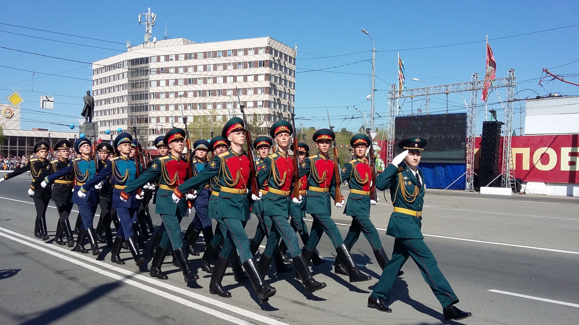 Оренбург парад 9 мая