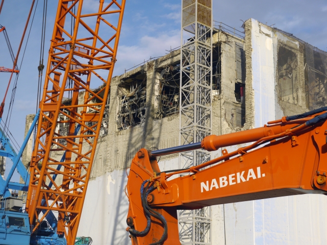 Разрушенный 4-й энергоблок АЭС «Фукусима-1». 27 мая 2011 года 