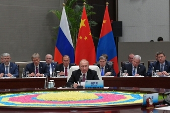 Владимир Путин на саммите ШОС. Официальное интернет-представительство президента России