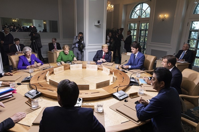 Тотальное фиаско: французские СМИ о саммите G7 в Канаде