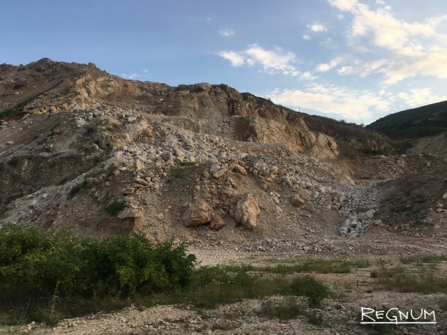 Добыча золотоносной руды в Ковсакане