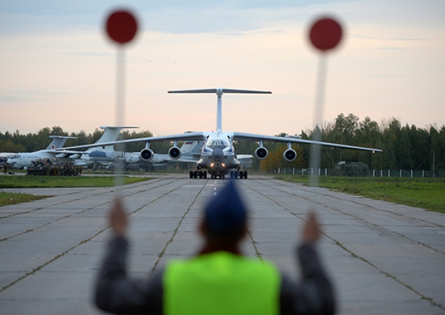 Авиаперевозки из Пскова в Москву хотят возобновить в 2018 году