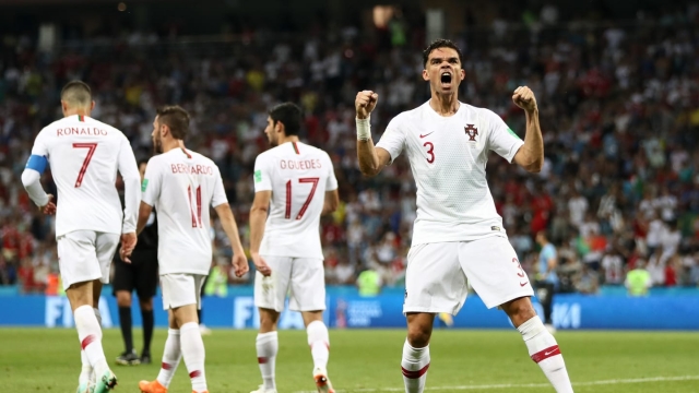 Португалия сравнивает счёт в матче с Уругваем