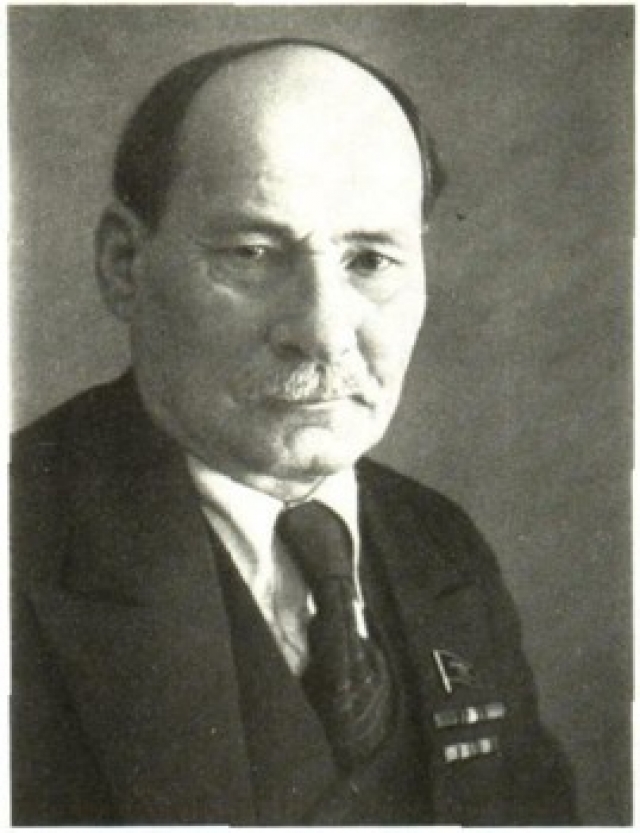 Белорусские писатели. Якуб Колас. Якуб Колас (1882-1956 ). Колас поэт. Якуб Колас фото.