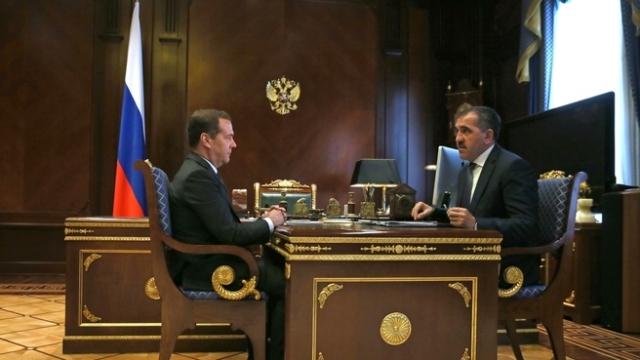 Глава Ингушетии рассказал Медведеву о проблемах в здравоохранении