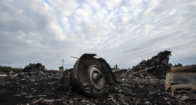Крушение Boeing 777 в Донбассе 