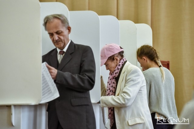 Выборы по месту нахождения пока привлекли лишь 400 псковских избирателей