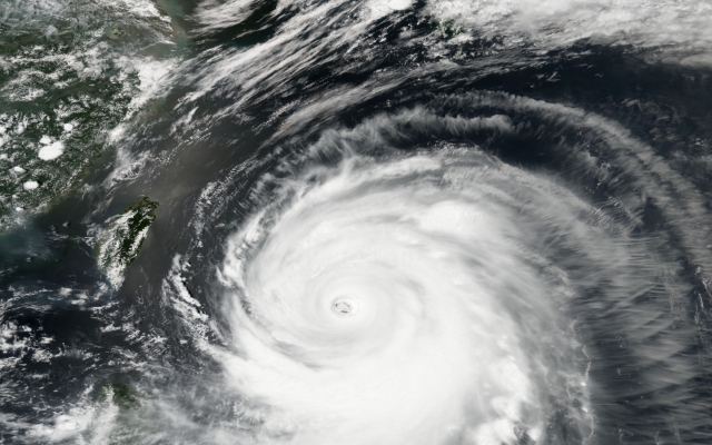 На Южную Корею надвигается мощный тайфун
