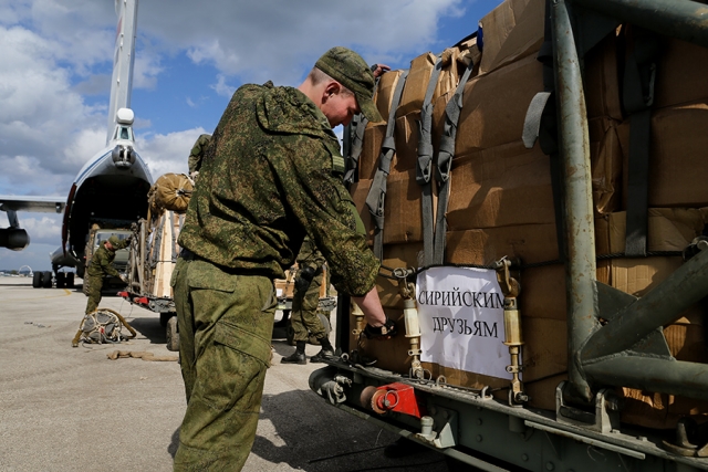 Россия ежедневно доставляет в Сирию порядка двух тысяч тонн разных грузов
