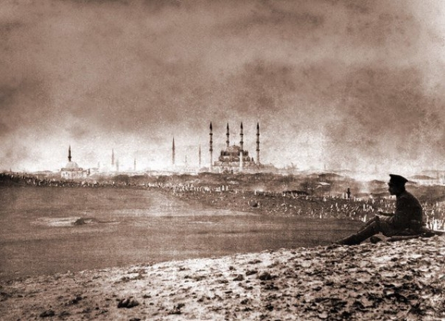Русский солдат у стен Константинополя. 1878 год