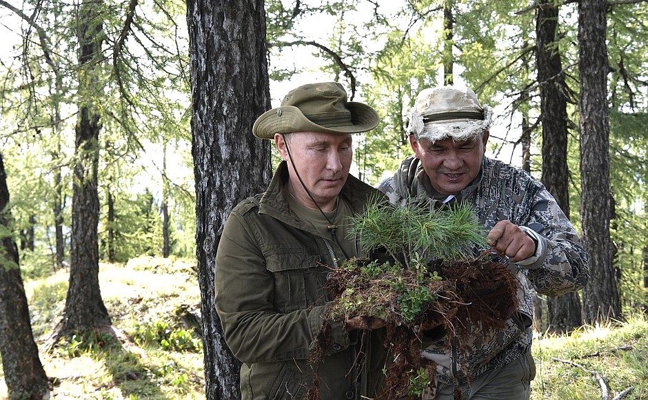 Путин И Шойгу В Сибири Фото