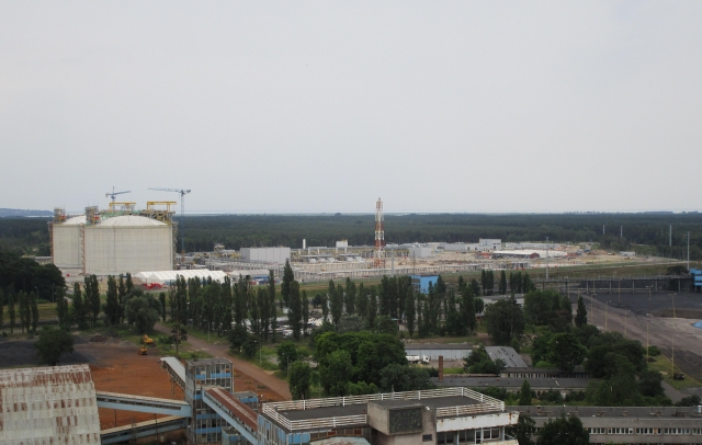 СПГ-терминал. Свиноуйсьце