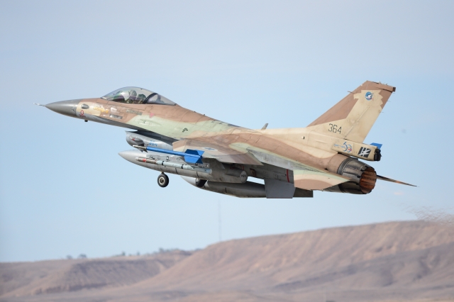 Истребитель F-16 ВВС Израиля 