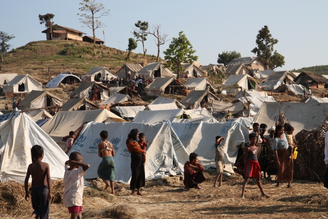 ООН осудила депортацию представителей рохинджа из Индии в Мьянму