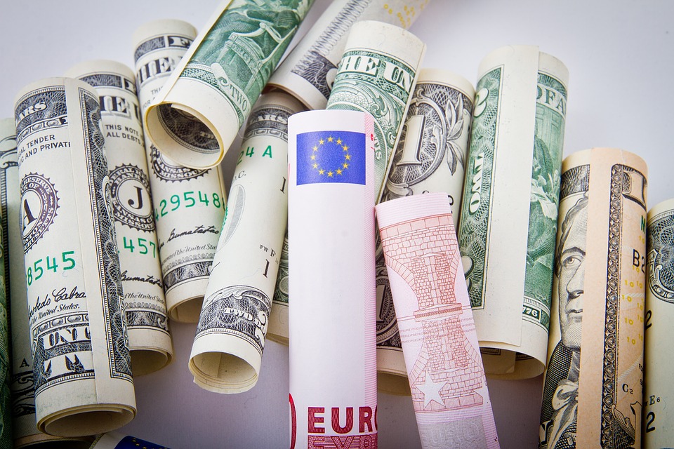 обмен биткоин евро на доллары москва