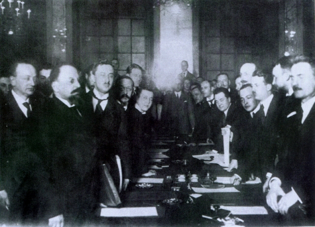Подписание Рижского мирного договора 1921 год