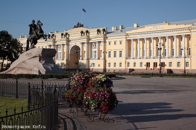 КС рассмотрит дело о скандальных выборах в Петербурге в 2014 году