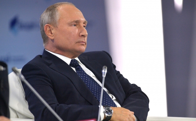 Владимир Путин на пленарной сессии юбилейного XV заседания Международного дискуссионного клуба «Валдай» 