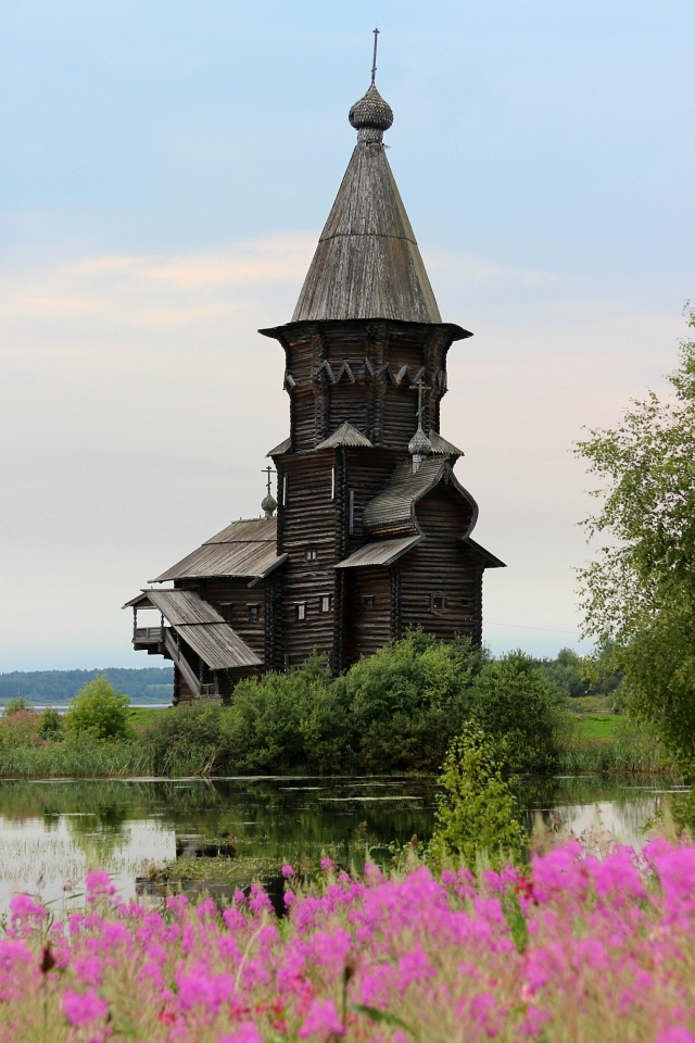 Памятники деревянного зодчества Республики Коми