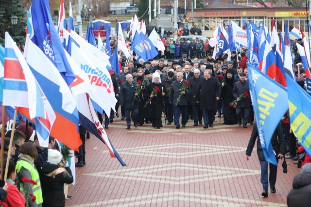 В Мордовии митинг «Навеки с Россией» продолжился праздничным концертом