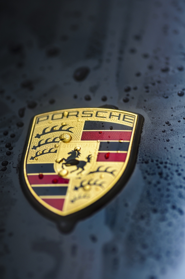 Porsche разработала для Panasonic дизайн стиральной машины