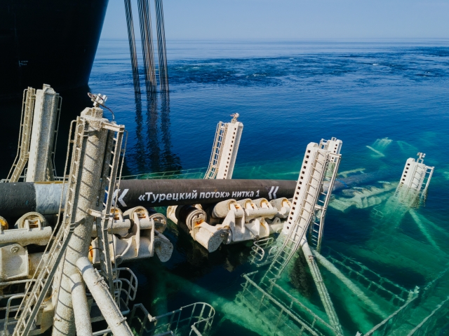 Глубоководная укладка морского участка первой нитки газопровода «Турецкий поток»