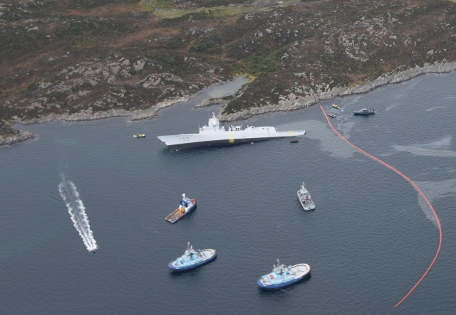 Норвегия нашла виновных в гибели фрегата Helge Ingstad. И это не Россия...