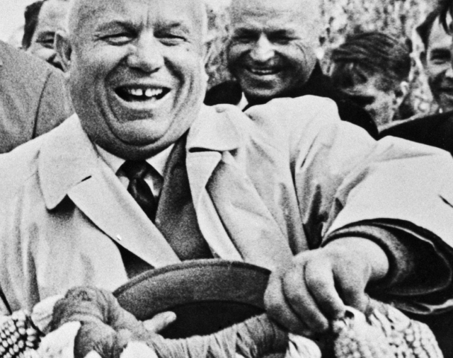 «Хрущев заложил в советско-японские отношения мину замедленного действия»