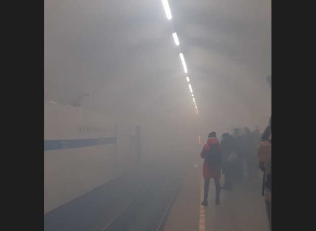 Задымление напугало пассажиров петербургского метро
