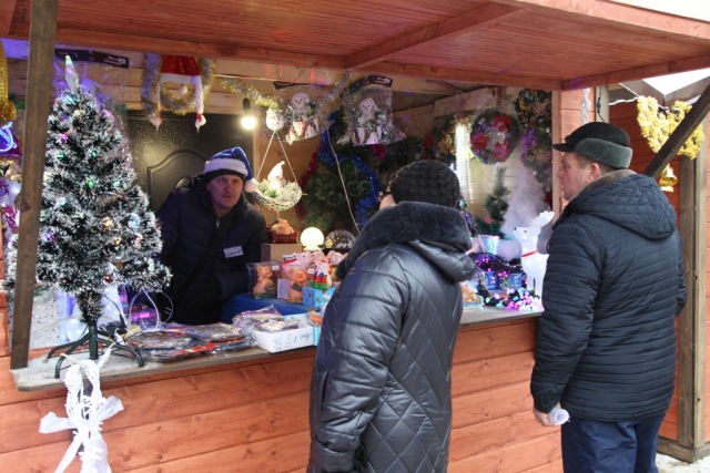 В Калуге открылся «Рождественский базар»