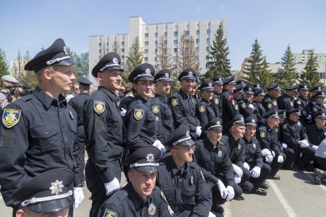 В Полтавской области задержали четырех полицейских-грабителей