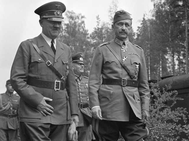 Маннергейм встречает Гитлера. 1942