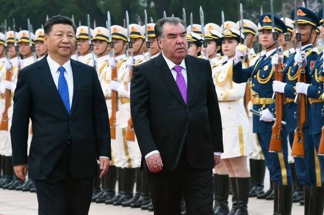 Глава КНР пригласил лидера Таджикистана на саммит «Один пояс, один путь»