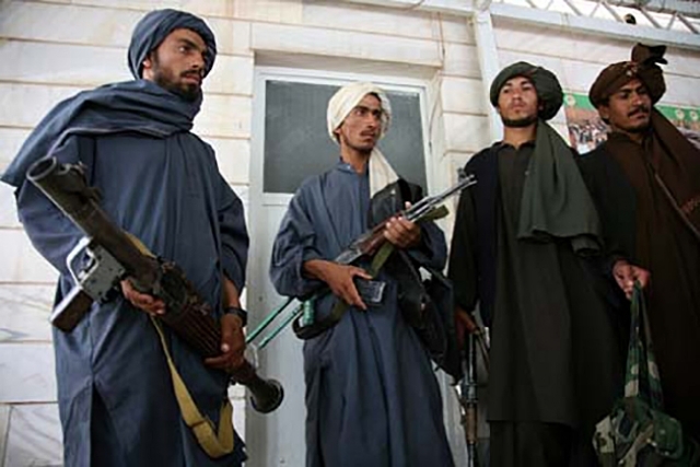 Представитель США по Афганистану отреагировал на угрозу талибов*