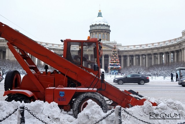 Высота выпавшего снега в Петербурге превысила один метр