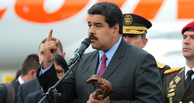 Мадуро рассказал о тайной встрече с лидером оппозиции в Каракасе