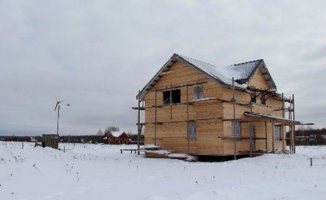 Костромским семьям подарили 9 земельных участков