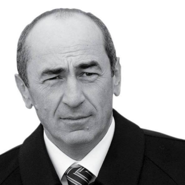 Экс-президенту Армении Кочаряну предъявлено обвинение в получении взятки