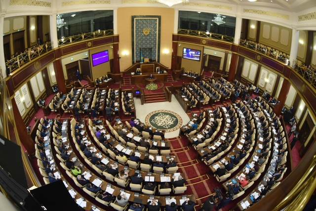 Парламент Республики Казахстан 