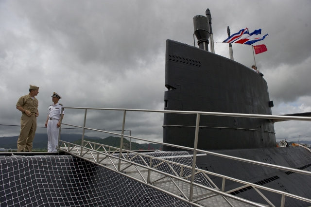 Картинки по запросу Bloomberg: Подводные коммуникации – это следующая военно-морская цель КНР