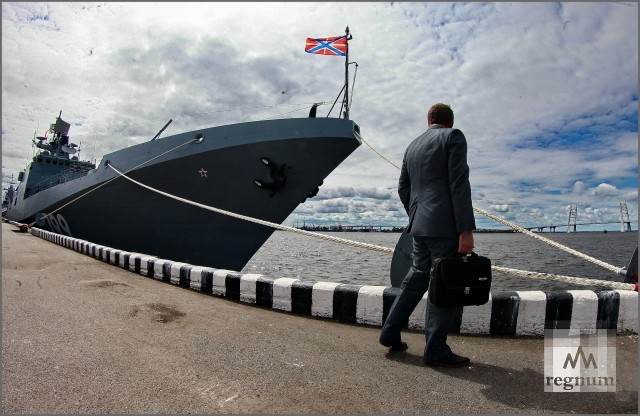 На военно-морском салоне в Петербурге покажут 15 новых кораблей и катеров