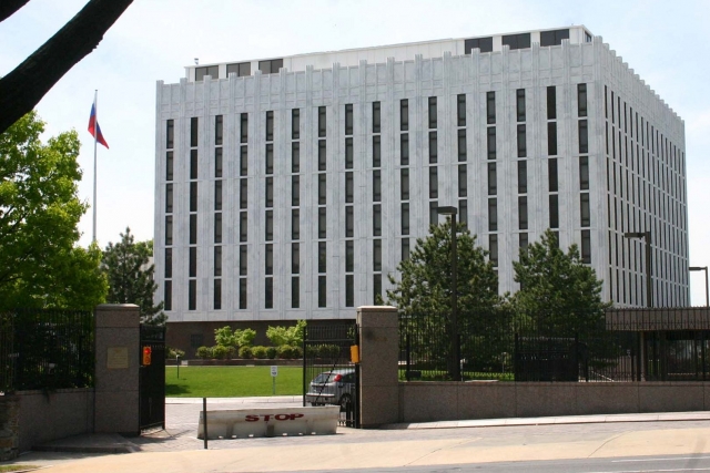 Здание посольства России в США
