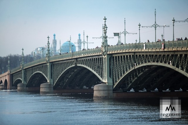 Мосты Петербурга не разведут после Первомая