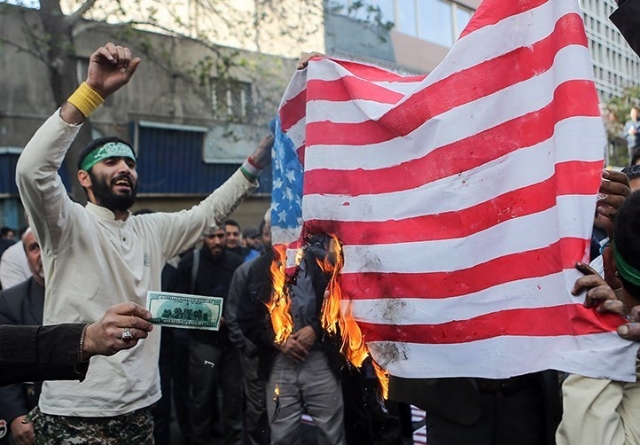 Syndication Bureau: Конфликт между США и Ираном кажется неизбежным