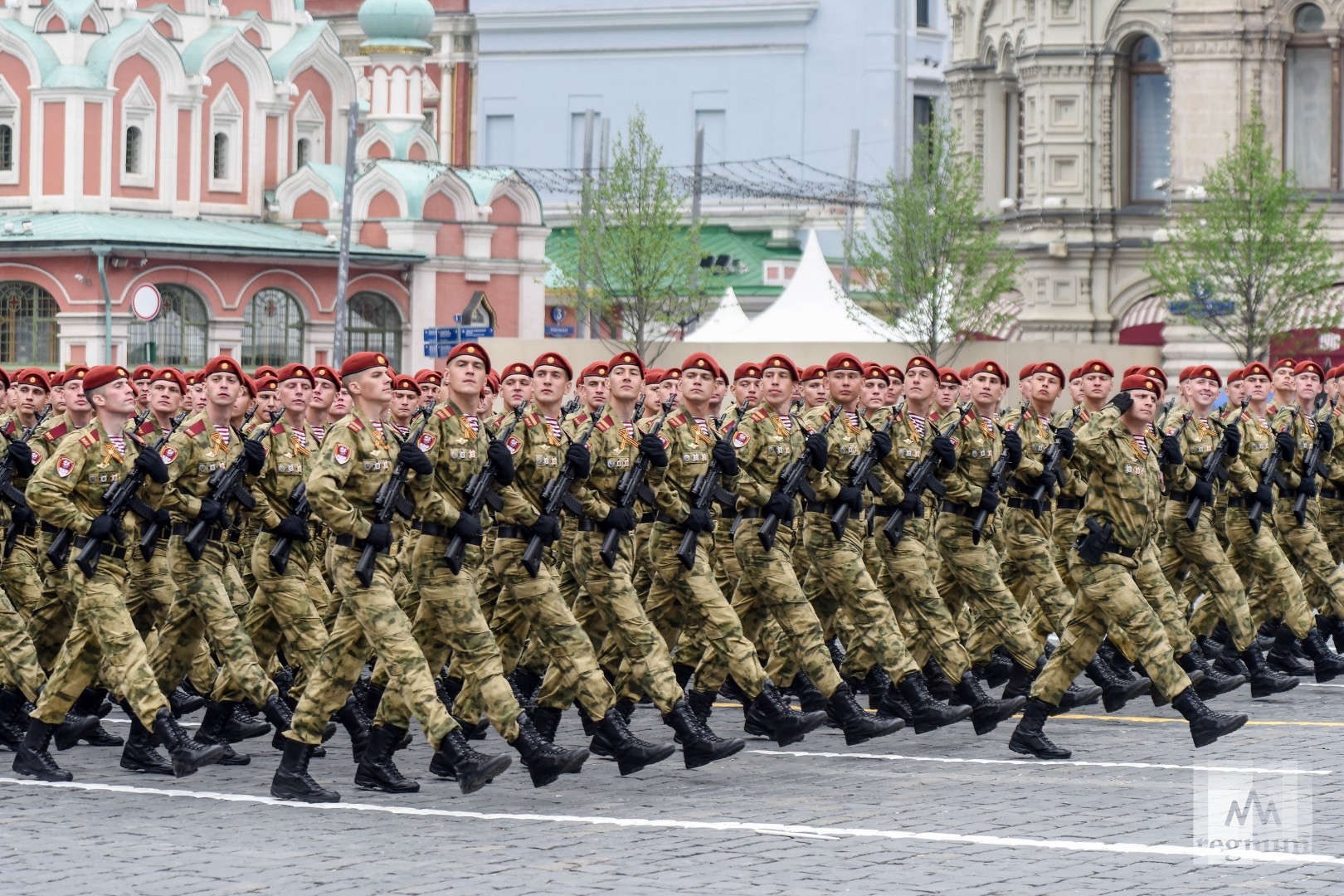 Парад военно москва