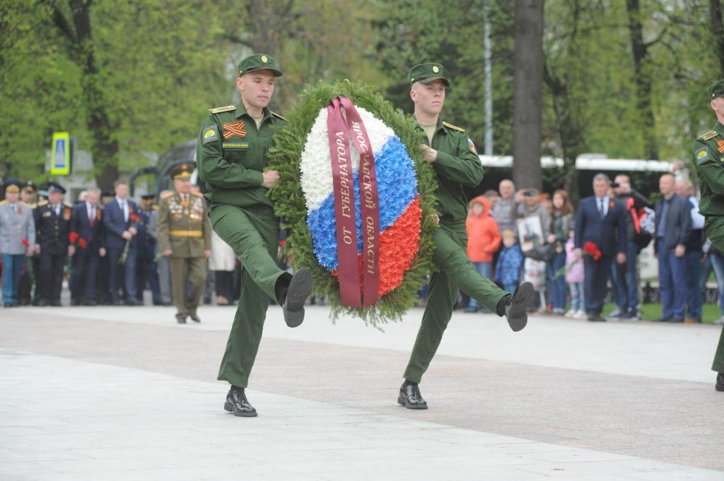 Экскурсия к памятнику славы в твоем городе проект 2 класс